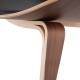 Replika krzesła Shell Ch07 z drewna orzechowego
