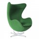 Replica Egg Chair in kasjmier door ontwerper Arne Jacobsen